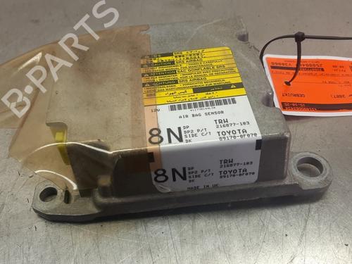 Used ECU airbags TOYOTA COROLLA Verso (ZER_, ZZE12_, R1_) 2.2 D-4D (AUR10_, AUR10R) (136 hp) 30804886
