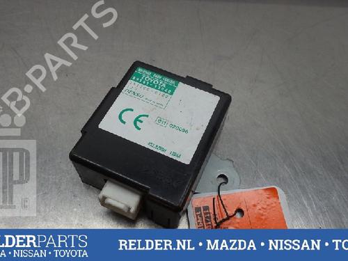Used Control unit Control unit TOYOTA COROLLA Verso (_E12_) 2.0 D-4D (CDE120_, CDE120R) (90 hp) 22136917 22136917