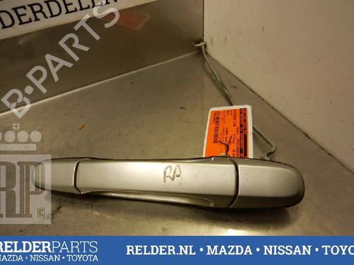 Højre bagtil udvendigt håndtag TOYOTA PREVIA II (_R3_) 2.4 (ACR30) (156 hp) 22143324