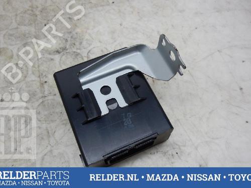 Used Electronic sensor TOYOTA RAV 4 III (_A3_) 2.4 4WD (ACA31, ACA33) (170 hp) 22135901