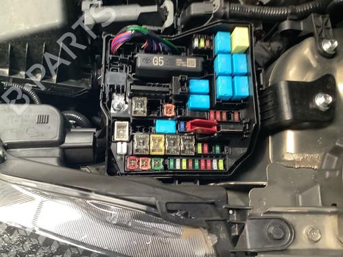 Fuse box TOYOTA YARIS (_P21_, _PA1_, _PH1_) 1.5 Hybrid (MXPH10, MXPH11) | BP30052308E1 