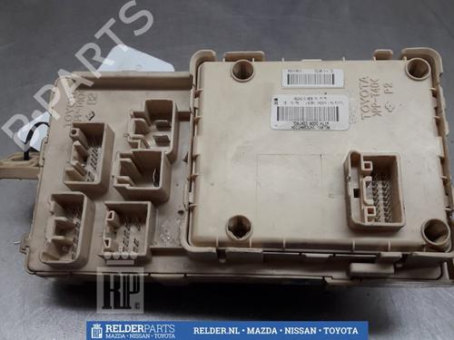 Fuse box TOYOTA AVENSIS Estate (_T25_) 2.0 D-4D (CDT250_, CDT250R) | BP22157823E1 
