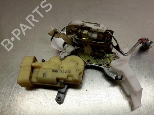Used Front right lock TOYOTA YARIS VERSO (_P2_) 1.3 (NCP20_, NCP22_, NCP20R, NCP22R) (86 hp) 25004671