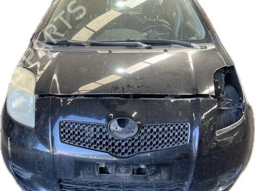 Used Seat buckle TOYOTA YARIS (_P9_) 1.0 VVT-i (KSP90_, KSP90R) (69 hp) 26136383