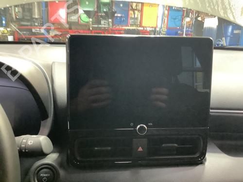 Multifunctionele display TOYOTA YARIS (_P21_, _PA1_, _PH1_) 1.5 Hybrid (MXPH10, MXPH11) (116 hp) 30052239