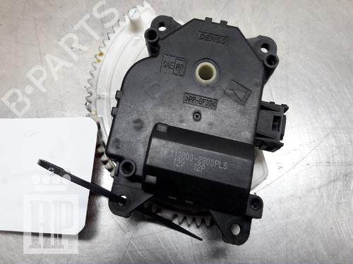 Used Electronic module TOYOTA AVENSIS Saloon (_T27_) 2.0 D-4D (ADT270_, ADT270R) (124 hp) 22155557
