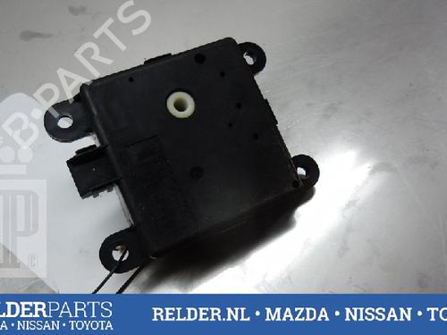 Used Electronic module NISSAN ALMERA II Hatchback (N16) 1.8 (116 hp) 22145319