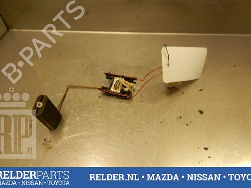 Used Fuel pump TOYOTA AVENSIS Saloon (_T25_) 1.8 VVT-i (ZZT251_, ZZT251R) (129 hp) 22146905