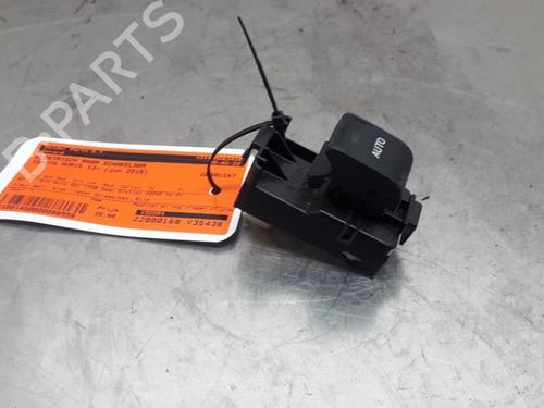 Used Switch TOYOTA AURIS Estate (_E18_) 1.8 Hybrid (ZWE186_, ZWE186R, ZWE186H) (136 hp) 22163479