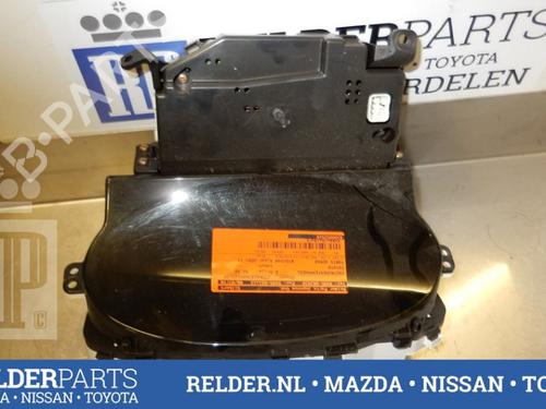 Used Instrument cluster Instrument cluster TOYOTA YARIS VERSO (_P2_) 1.3 (NCP20_, NCP22_, NCP20R, NCP22R) (86 hp) 22136098 22136098