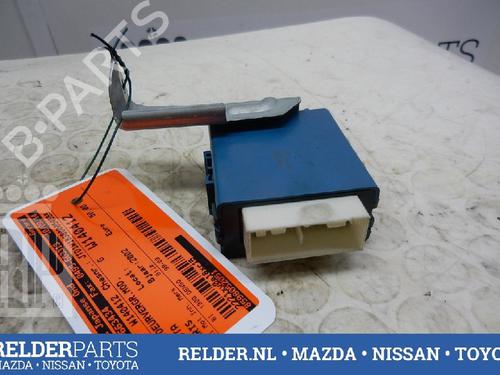 Used Electronic module TOYOTA YARIS (_P1_) 1.3 (NCP10, SCP12_) (86 hp) 22147268