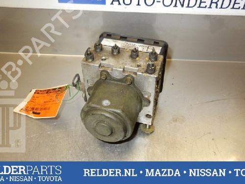 Used ABS pump TOYOTA COROLLA Compact (_E11_) 2.0 D (CE110_, CE110R) (72 hp) 22135122