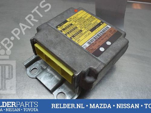 Airbag styreenhed TOYOTA AVENSIS Liftback (_T22_) 1.8 i (AT221_, AT221R) (110 hp) 22137758