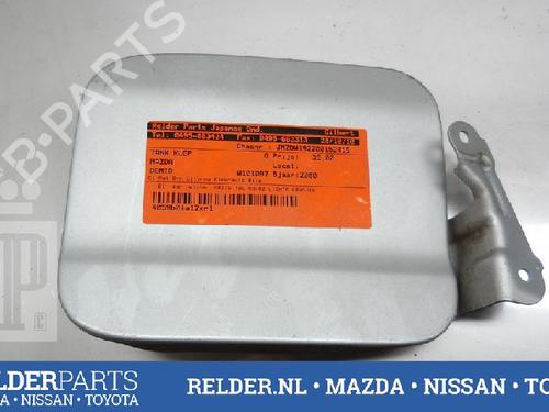 Używane Klapa wlewu paliwa MAZDA DEMIO (DW) 1.3 i 16V (DW3W) (72 hp) 22136564