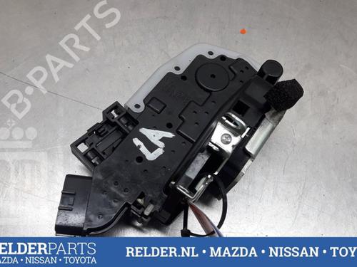 Used Rear left lock NISSAN JUKE (F15) 1.6 (117 hp) 22158443