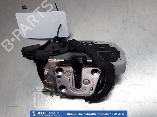 Used Front right lock NISSAN MICRA IV (K13K, K13KK) 1.2 (80 hp) 22156288