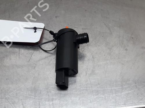 Washer pump TOYOTA YARIS (_P9_) 1.4 D-4D (NLP90_, NLP90R) | BP22162563E24 