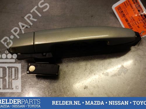 Used Rear left exterior door handle TOYOTA AVENSIS (_T25_) 2.0 D-4D (CDT250_, CDT250R) (116 hp) 22141756
