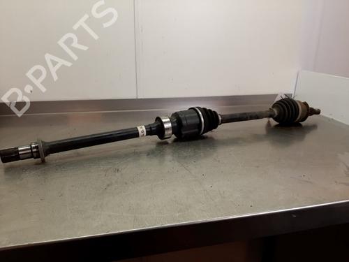 Drivaksel fortil Højre Drivaksel fortil Højre MAZDA CX-3 (DK) 2.0 SKYACTIV-G (DK5W, DK6W) (120 hp) 34252768 34252768
