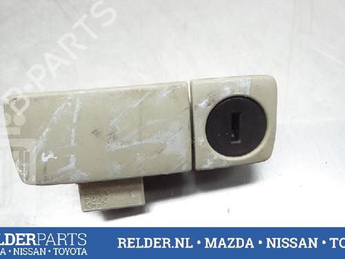 Used Ignition barrel NISSAN PRIMERA Estate (WP12) 1.8 (115 hp) 22135889