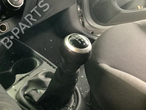 Used Shift knob Shift knob TOYOTA AYGO X (_B7_) 1.0 VVT-i (KGB70) (72 hp) 32846494 32846494