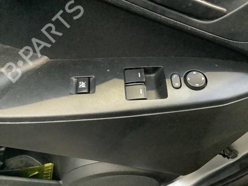 Used Switch Switch 22168779 22168779