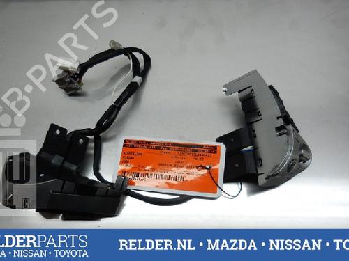 Used Switch NISSAN JUKE (F15) 1.5 dCi (110 hp) 22146101