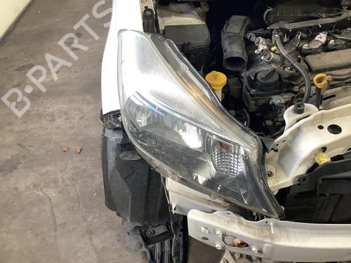Used Right headlight TOYOTA YARIS (_P9_) 1.33 VVT-i (NSP90_, NSP90R) (100 hp) 29917335