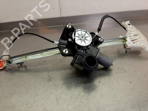 Used Rear left window mechanism Rear left window mechanism TOYOTA YARIS (_P21_, _PA1_, _PH1_) 1.5 Hybrid (MXPH10, MXPH11) (116 hp) 31992400 31992400