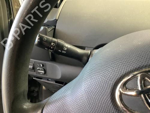 Used Steering column stalk TOYOTA YARIS (_P9_) 1.0 VVT-i (KSP90_, KSP90R) (69 hp) 24875285