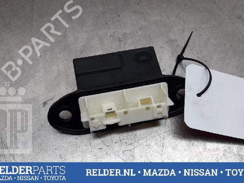 Used Tailgate handle TOYOTA RAV 4 IV (_A4_) 2.5 Hybrid (AVA42_) (155 hp) 22159686