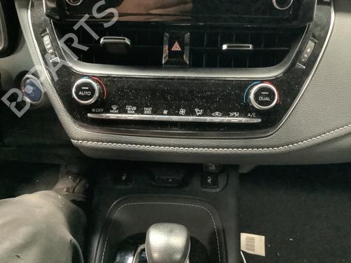 Climate control TOYOTA COROLLA Estate (_E21_) 1.8 Hybrid (ZWE211W) | BP28049043I5 
