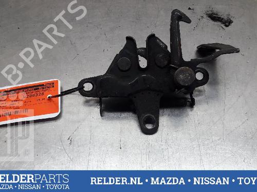 Used Hood lock TOYOTA CELICA Coupe (_T23_) 1.8 16V VT-i (ZZT230_, ZZT230) (143 hp) 22161642