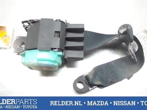 Used Rear right seatbelt TOYOTA AVENSIS (_T25_) 2.0 D-4D (CDT250_, CDT250R) (116 hp) 22142231