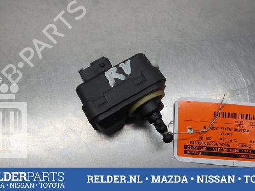 Frlygte justeringsmotor TOYOTA YARIS (_P9_) 1.3 VVT-i (SCP90_, SCP90R) (87 hp) 22140632