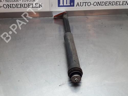 Right rear shock absorber TOYOTA YARIS (_P13_) 1.5 Hybrid (NHP130_, NHP130) | BP22164538M19 