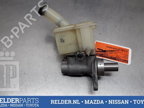 Used Brake master cylinder NISSAN MICRA IV (K13K, K13KK) 1.2 (80 hp) 22160290