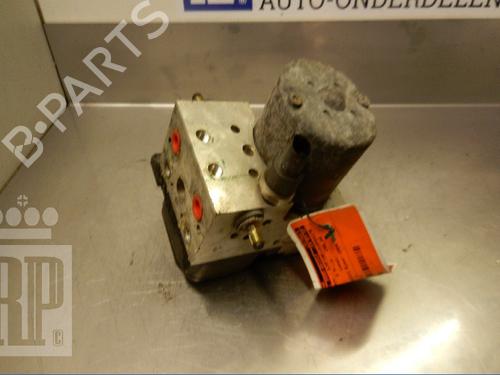 Used ABS pump NISSAN PRIMERA Hatchback (P12) 2.0 (140 hp) 22136162