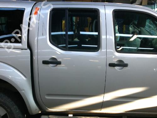 right-rear-door-nissan-navara-np300-d40-25-dci-4wd-2004-22155402 main image