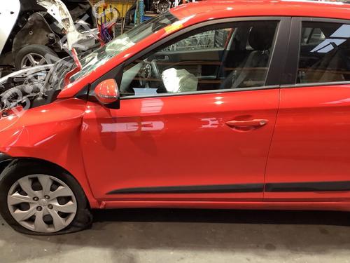 Porta anteriore sinistra HYUNDAI i20 II (GB, IB) 1.0 T-GDI (101 hp) 32221285