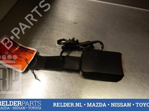 Used Seat buckle NISSAN PRIMERA Hatchback (P12) 2.2 dCi (139 hp) 22145922