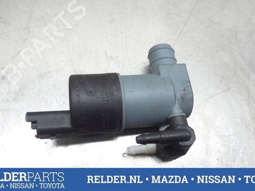 Used Washer pump NISSAN QASHQAI II SUV (J11, J11_) 1.2 DIG-T (115 hp) 22153909