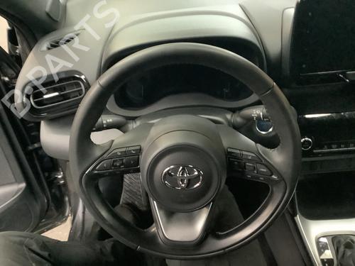 Used Steering wheel TOYOTA YARIS CROSS (MXP_) 1.5 Hybrid (MXPJ10) (116 hp) 22993109