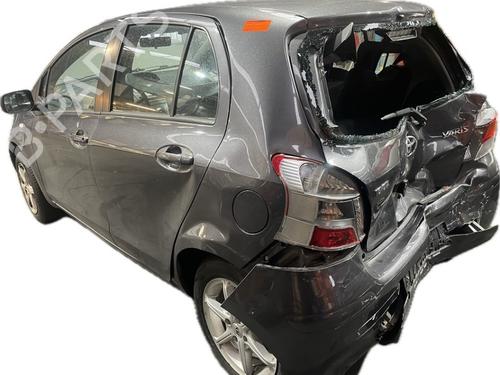 Used Seat buckle TOYOTA YARIS (_P9_) 1.33 VVT-i (NSP90_, NSP90R) (100 hp) 30902091