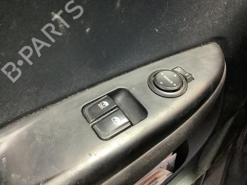 Interruttore HYUNDAI i20 I (PB, PBT) 1.2 (78 hp) 31942528