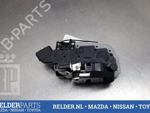 Used Rear left lock NISSAN MICRA IV (K13K, K13KK) 1.2 (80 hp) 22158090