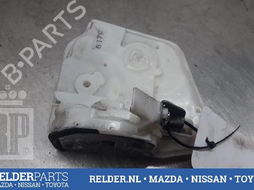 Used Rear right lock MAZDA 3 Saloon (BL) 2.0 MZR DISI (BL12) (151 hp) 22158637