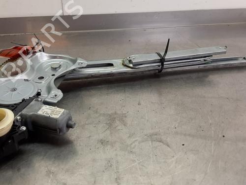 Used Front left window mechanism Front left window mechanism TOYOTA YARIS (_P13_) 1.5 Hybrid (NHP130_, NHP130) (101 hp) 33745816 33745816