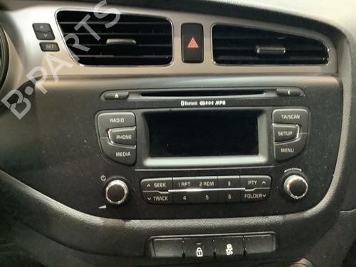 Used Radio Radio KIA PRO CEE'D (JD) 1.4 CRDi 90 (90 hp) 33745840 33745840