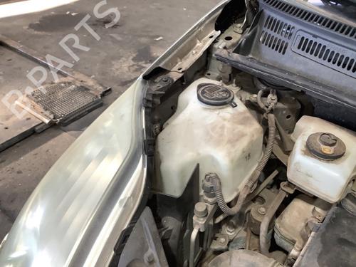 Used Windscreen washer tank Windscreen washer tank TOYOTA PRIUS Liftback (_W2_) 1.5 Hybrid (NHW20_, NHW20R) (112 hp) 40264241 40264241
